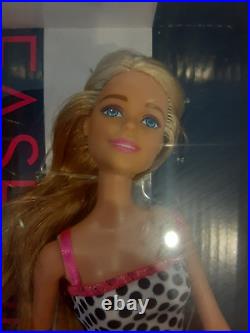 Barbie Fashionistas Set of 4 Rare Brand New in Box