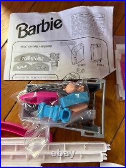 Barbie Toy Store Play Set New In Box MATTEL 67792