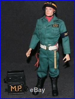 GI Joe 1964 1967 Figure Set Army MP M. P. Green Airborne All Original Compl C9+
