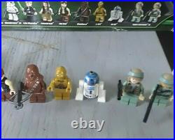Lego Star Wars Ewok Village (10236) All 17 figures, original box and manual