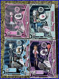 Monster High 2022 BooRiginal Creeproduction Lot Set of 4 Dolls Reproduction BNIB