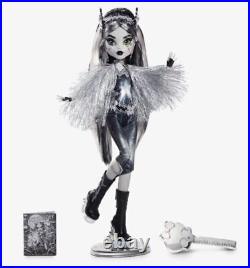 Monster High SDCC Exclusive Voltageous Frankie Stein 2022 Black White IN HAND