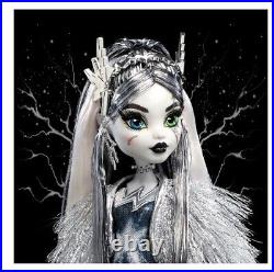 Monster High Voltageous Frankie Stein 2022 SDCC Exclusive New Order Confirmed