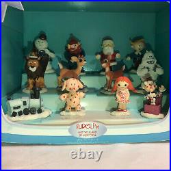 Rudolph & The Island Of Misfit Toy Mini Figurine Display #862703 & All Figurines