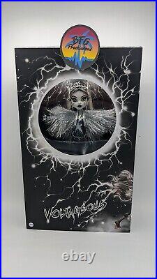 SHIPS TODAY NEW Monster High Voltageous Frankie Stein 2022 SDCC Doll
