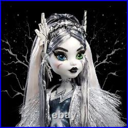 SHIPS TODAY NEW Monster High Voltageous Frankie Stein 2022 SDCC Doll