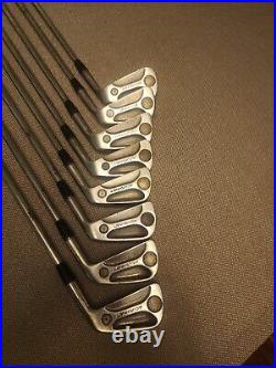 Titleist Acushnet 100 Golf Iron Set 2-9 Regular RH All Original