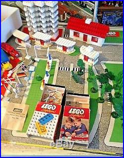 VINTAGE LEGO SYSTEM 810 LEGO TOWN ALL ORIGINAL 1962 VERY RARE 99% Complete +