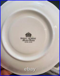 Vintage Rare Green And Gold Royal Albert Bone China Teacup And Saucer Set Mint